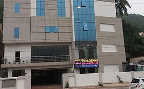 Hotel Paramount